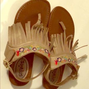 Fringe sandals size 3